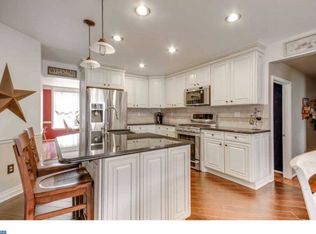 126 Rabbit Run Rd, Sewell, NJ 08080