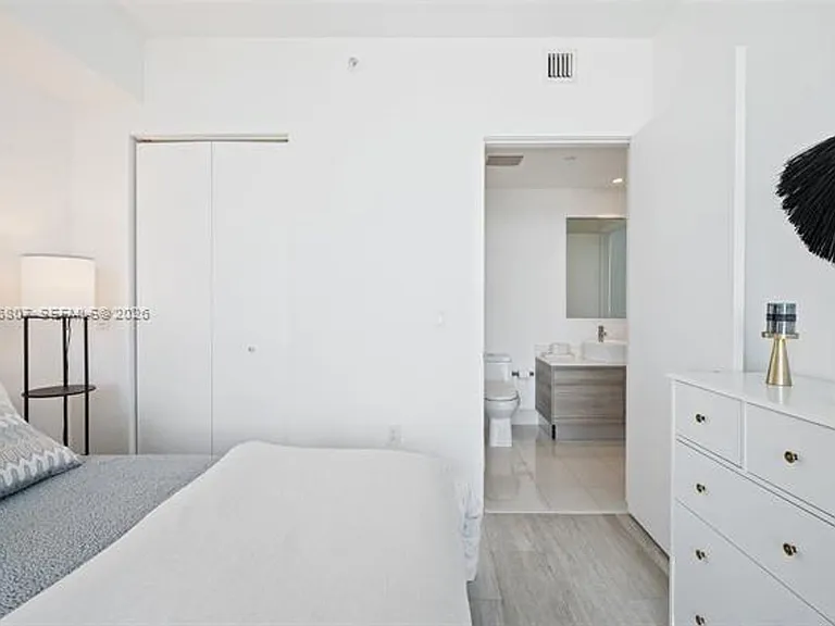 121 NE 34th St #2314 — Photo 23