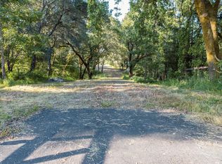 5957 Anderson Rd, Forestville, CA 95436