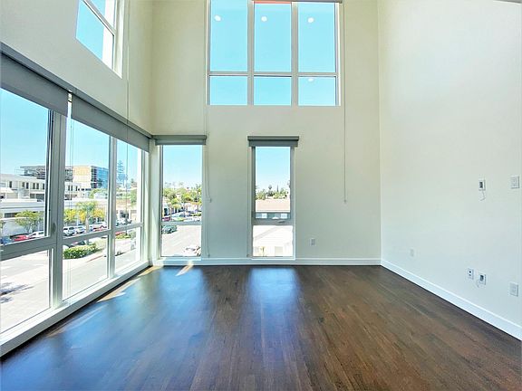 4th image of 2110 El Cajon Blvd #317
