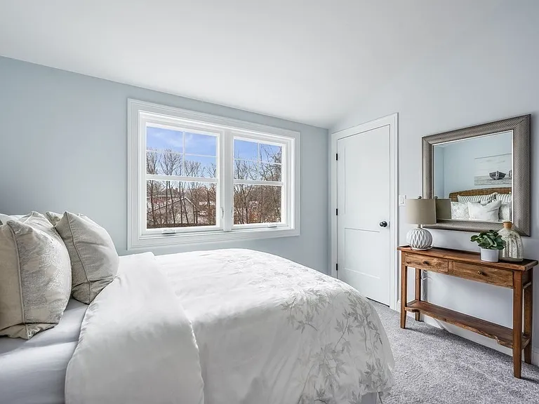 451 Essex St #2 — Photo 14