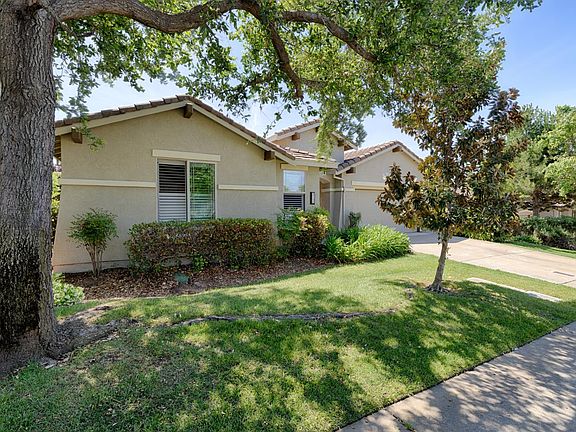 3rd image of 4108 Arenzano Way