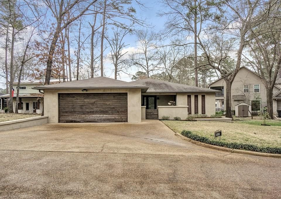 1st image of 1601 Tanglewood Dr E