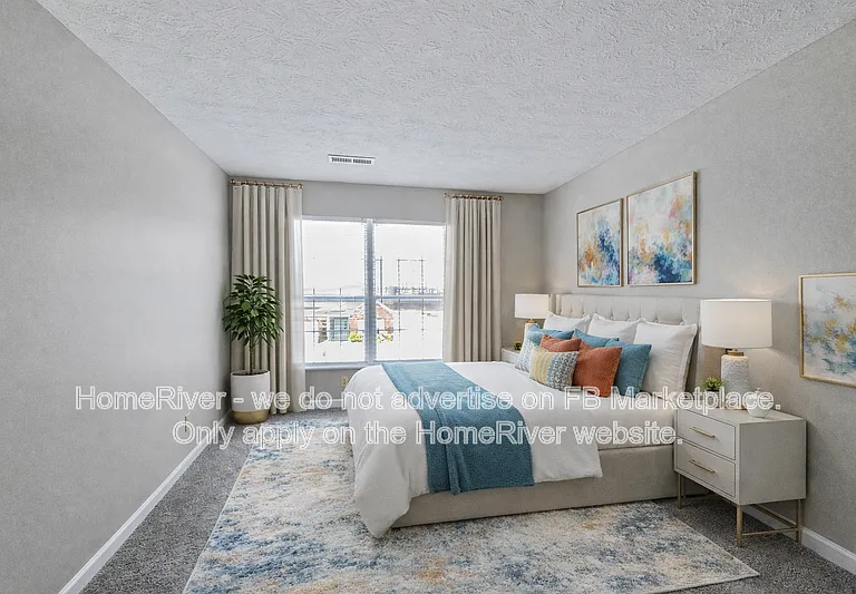 1725 James Run Way — Photo 3