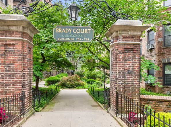 With Fixer Upper - Homes for Sale in Bronx, NY - realtor.com®