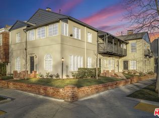 156 S Reeves Dr, Beverly Hills, CA 90212