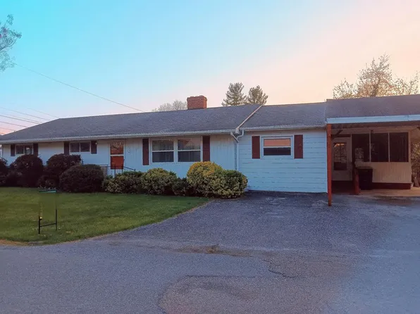 108 2nd Ave, Saltville, VA 24370