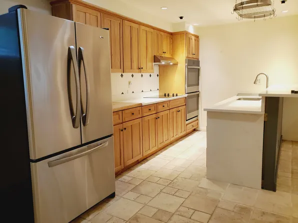 115 Eden Rd #1, Stamford, CT 06907