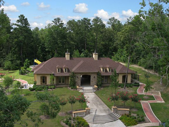 2nd image of 2018 Graystone Hills Dr