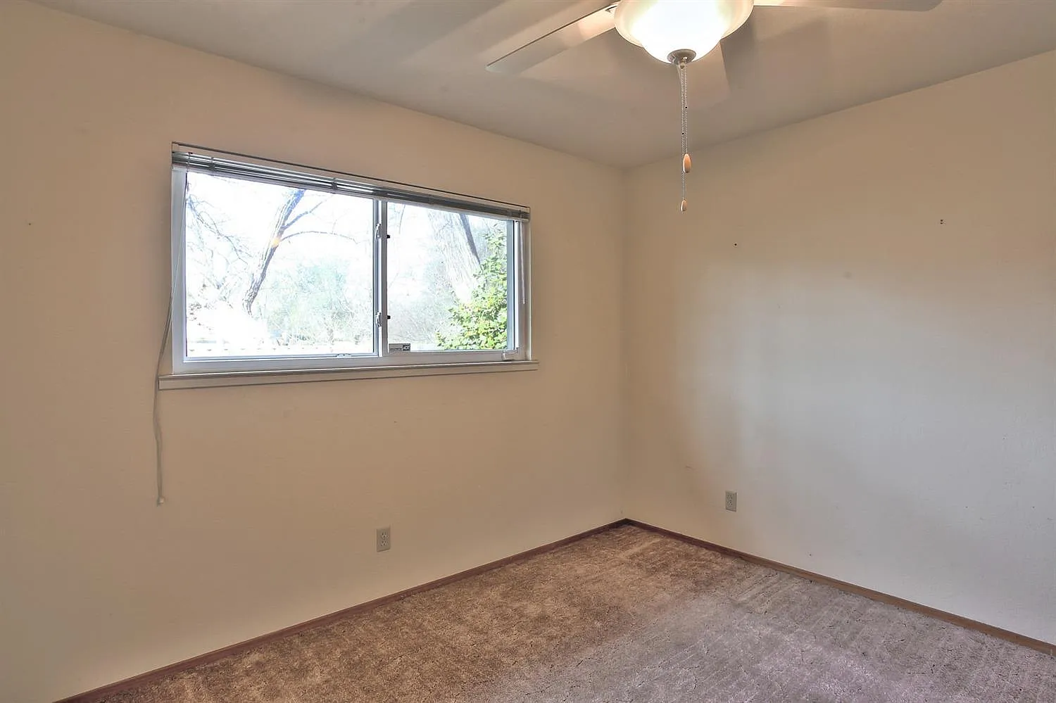 3 bed, 1291 sqft, $2,950 — Photo 4