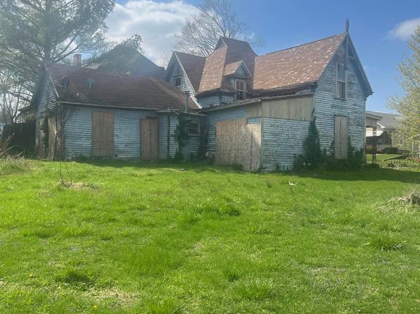 506 W Frank St, Mitchell, IN 47446