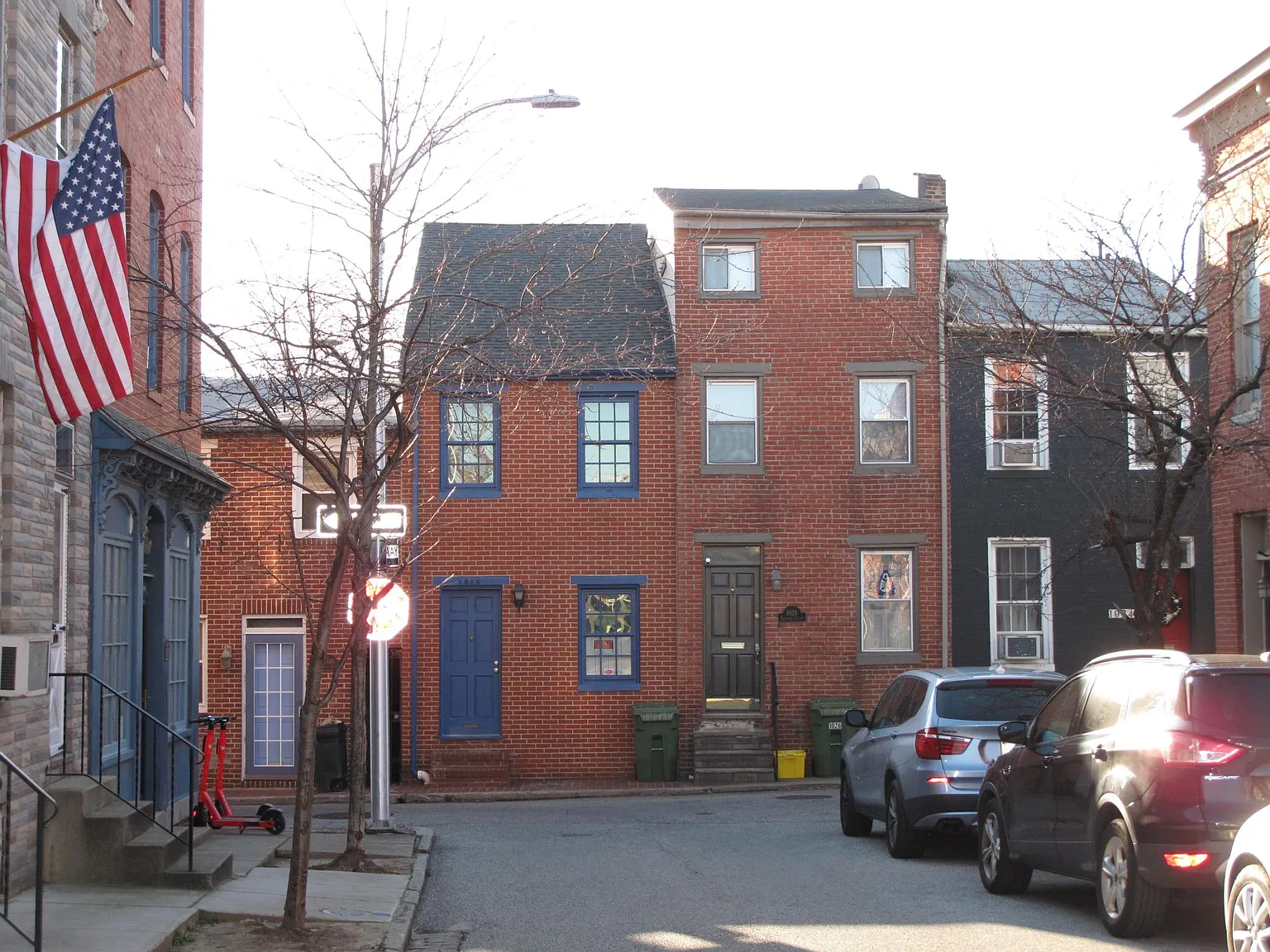 2 bed, 1.5 bath, 1290 sqft, $1,890 — Photo 2