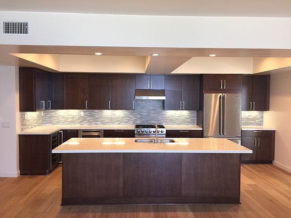 4th image of 6767 Neptune Pl Unit 205