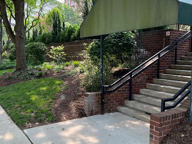 7500 Woodmont Ave #314 — Photo 30