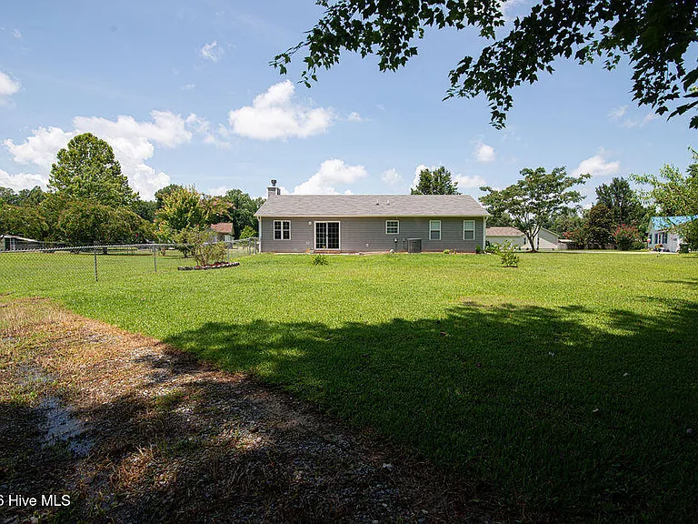 304 Gaston Ct — Photo 30