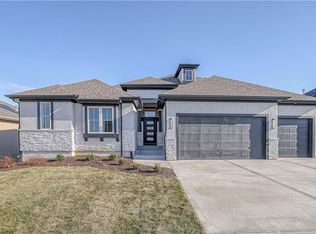 15480 W 171st Ter, Olathe, KS 66062