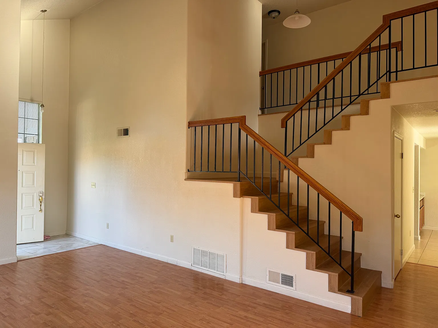 5559 Cerro Norte Dr — Photo 4