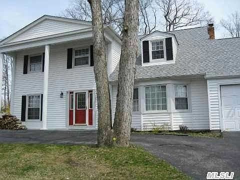 2nd image of 355 Astor Dr