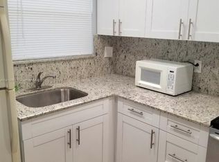 8110 Sunrise Lakes Blvd APT 106, Sunrise, FL 33322