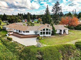 393 Cedar Park Dr, Port Angeles, WA 98362