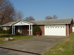 200 Dotson Dr, Millwood, WV