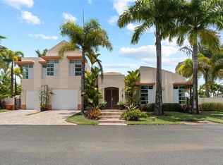 5 Paseo Las Palmas, Dorado, PR 00646