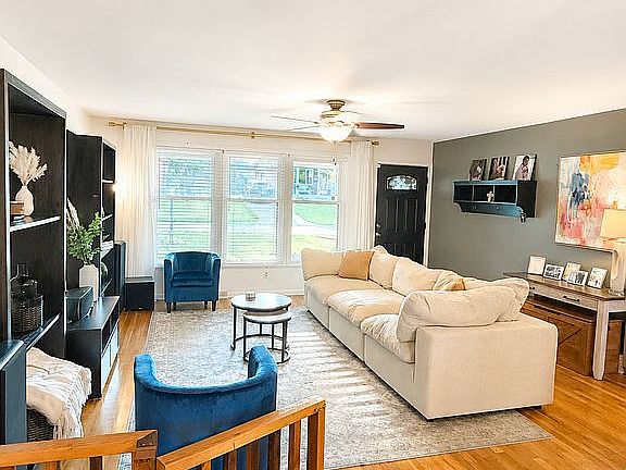 3rd image of 8532 Talma Ct