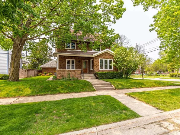 803 17th Avenue, Monroe, WI 53566