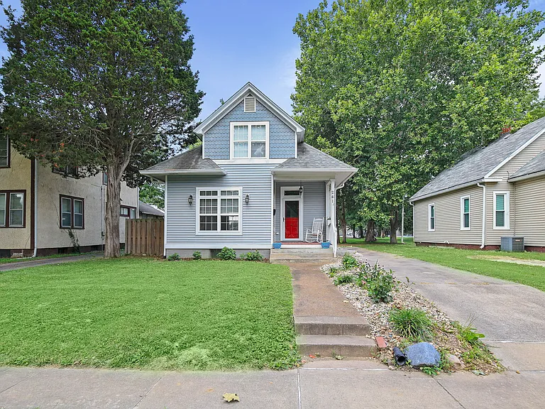 241 Coventry Pl — Photo 1