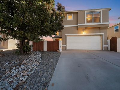 712 Sandy Dr NW, Albuquerque, NM, 87120