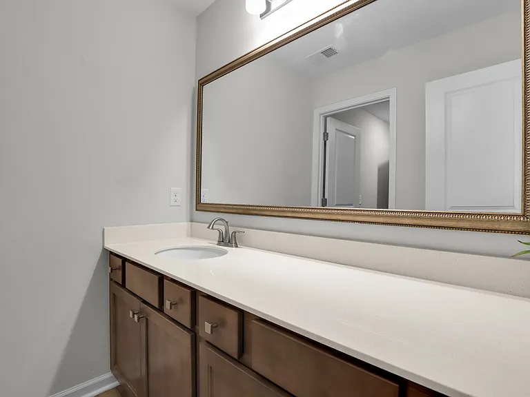 2980 Kingswood Dr — Photo 36