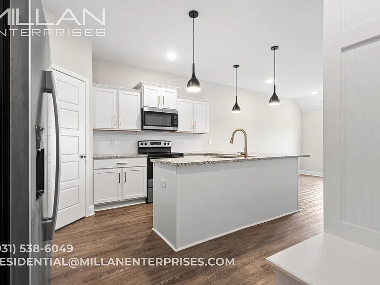 208 Drayton Dr — Photo 7