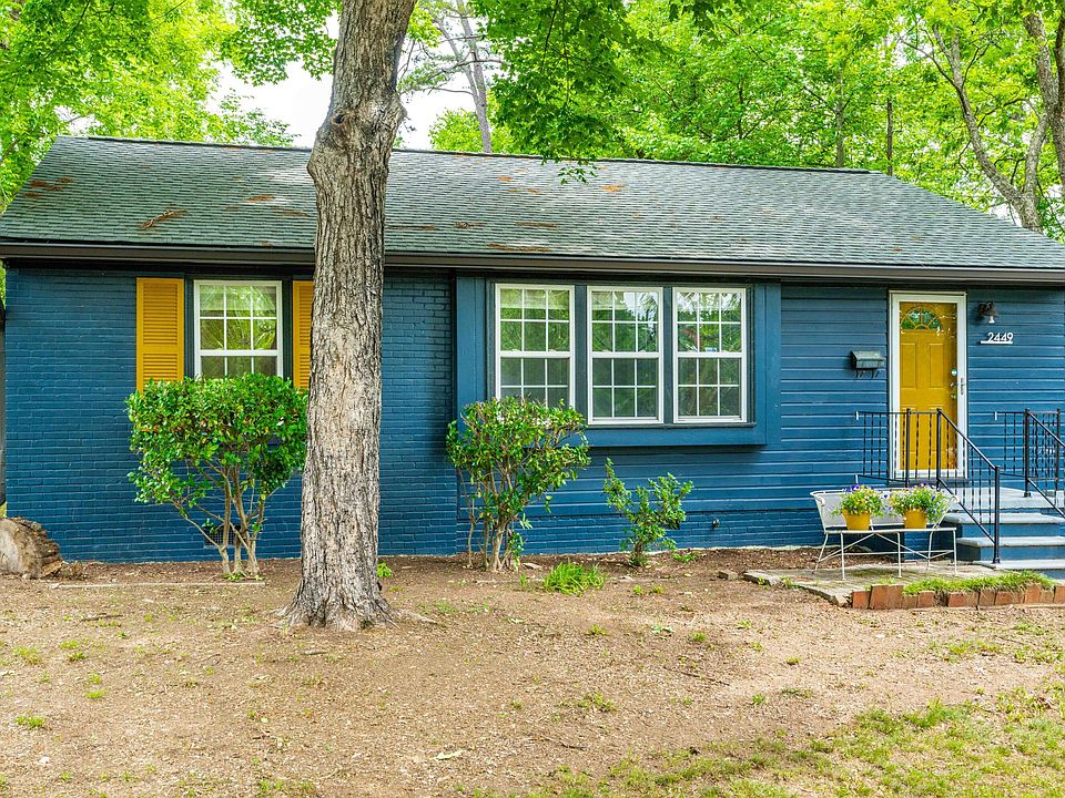 1st image of 2449 Derby Dr
