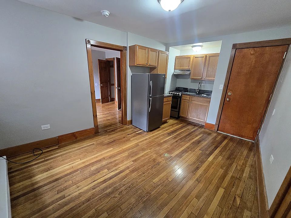 1st image of 1171-1175 Chapel St #305C