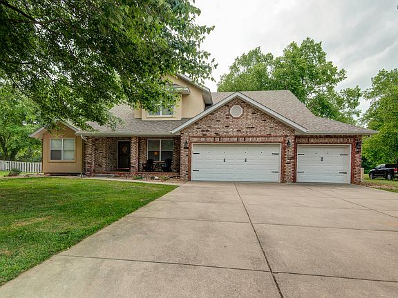 2nd image of 295 Oak Tree Lane