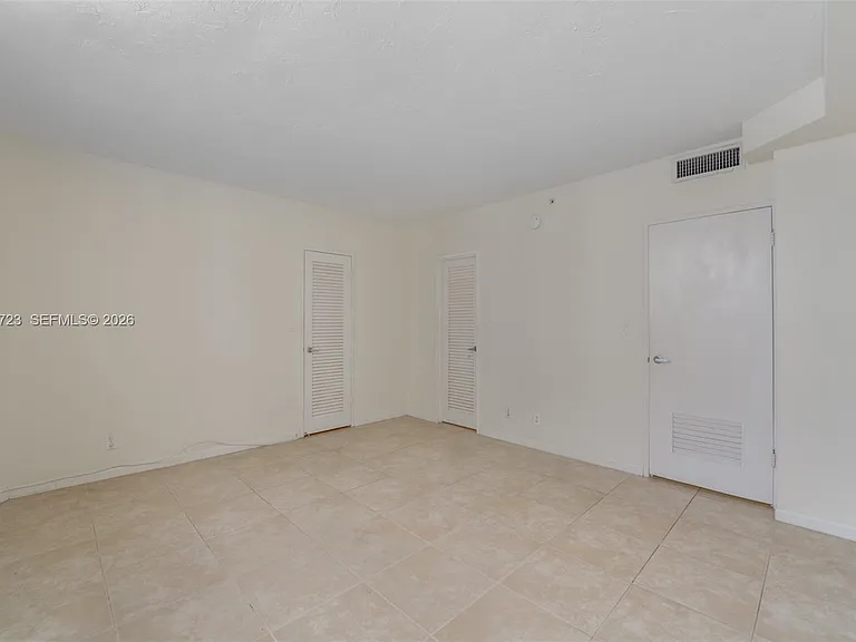 3001 S Ocean Dr #749 — Photo 15