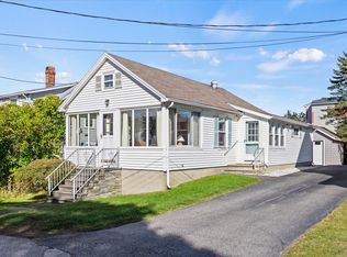 21 Houghton St, Scarborough, ME 04074