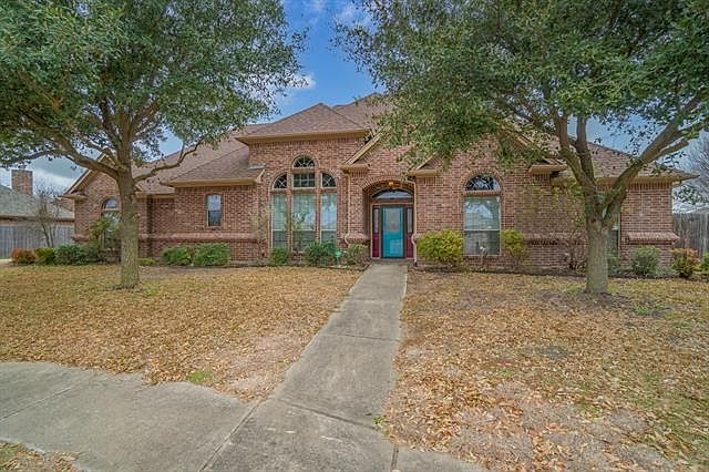 1st image of 109 Monarch Ct