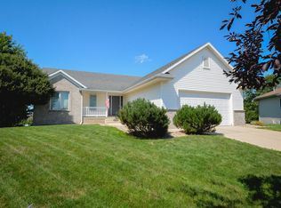 3549 Ironwood Ln SW, Rochester, MN 55902