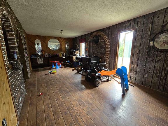 2nd image of 7219 Township Road 560