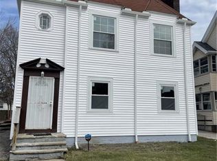 14717 Milverton Rd, Cleveland, OH 44120