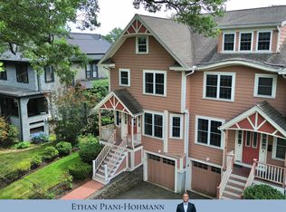 19 Lawndale St, Belmont, MA 02478