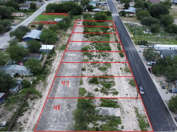 1027 E Pearson St LOT 46/47, Freer, TX 78357