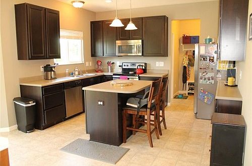 2nd image of 2020 Heathermor Dr