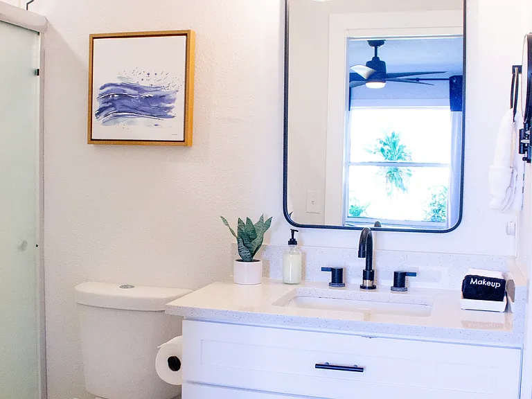 8 Bay Acres Ave #8 — Photo 15