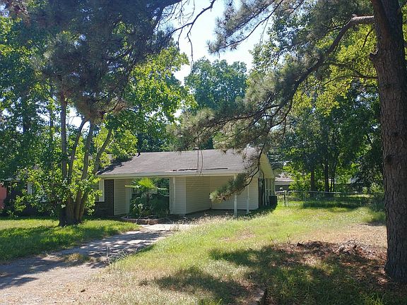 2nd image of 117 Lacy Dr