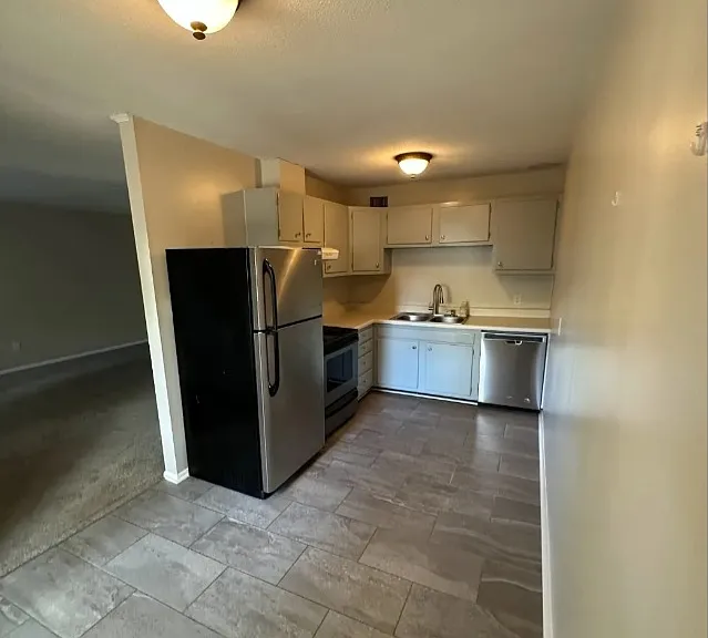 3824 E Country Club Rd #I — Photo 7