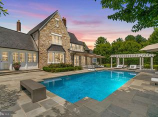 10700 Red Barn Ln, Potomac, MD 20854