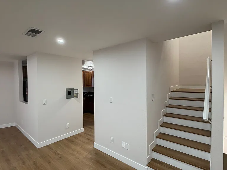 327 S Madison Way #C — Photo 9