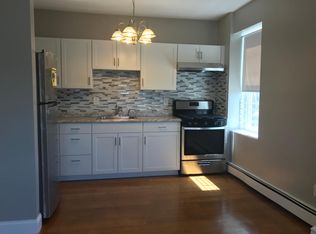 338 Warren St APT 6A, Boston, MA 02119